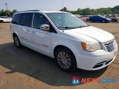 Czwarte zdjęcie samochodu z boku: 2014 CHRYSLER TOWN & COUNTRY TOURING L VIN:2C4RC1CG1ER107777 - miniatura