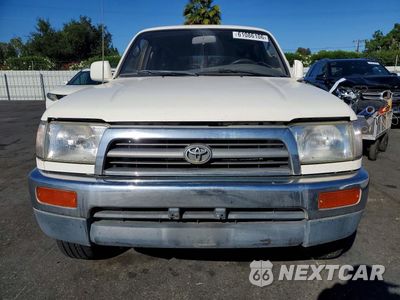 Piąte zdjęcie samochodu w środku: 1998 TOYOTA 4RUNNER SR5 VIN:JT3GN86R0W0070132 - miniatura