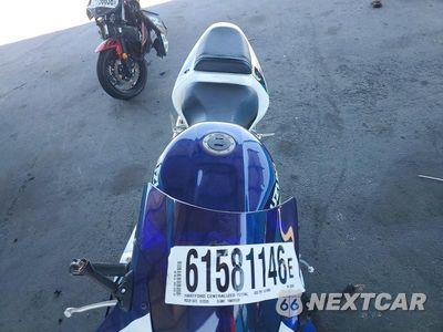 Piąte zdjęcie samochodu w środku: 2001 SUZUKI GSX-R750 VIN:JS1GR7HA612103823 - miniatura