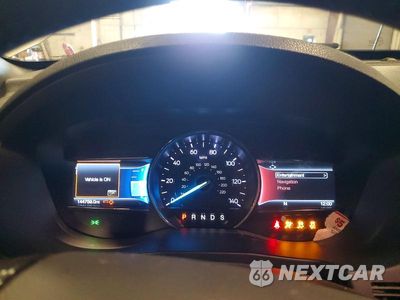 Zdjęcie 9 z 13 samochodu: 2019 FORD EXPLORER XLT VIN:1FM5K8D87KGA76321 - miniatura