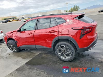 Drugie zdjęcie samochodu z przodu: 2026 CHEVROLET TRAX 1LT VIN:KL77LHEP2TC176588 - miniatura