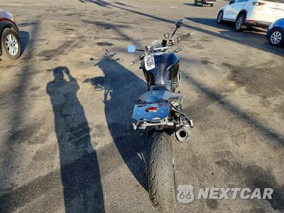 Zdjęcie 6 z 8 samochodu: 2016 DUCATI MONSTER 1200 R VIN:ZDM1RBZW2GB020105 - miniatura