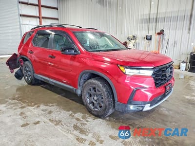 Czwarte zdjęcie samochodu z boku: 2025 HONDA PILOT TRAILSPORT VIN:5FNYG1H60SB071054 - miniatura