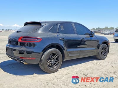 Trzecie zdjęcie samochodu z tyłu: 2018 PORSCHE MACAN VIN:WP1AA2A52JLB21098 - miniatura