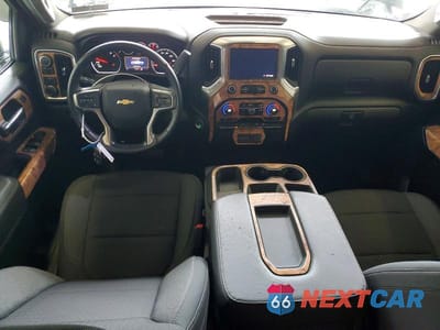 Zdjęcie 8 z 12 samochodu: 2022 CHEVROLET SILVERADO LTD K1500 LT VIN:1GCUYDED2NZ189153 - miniatura
