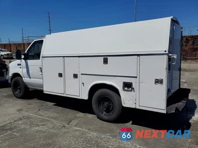 Drugie zdjęcie samochodu z przodu: 2012 FORD ECONOLINE E350 SUPER DUTY CUTAWAY VAN VIN:1FDSE3FL6CDB04028 - miniatura
