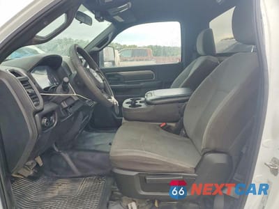 Zdjęcie 7 z 13 samochodu: 2023 RAM 4500 VIN:3C7WRKAL0PG522852 - miniatura