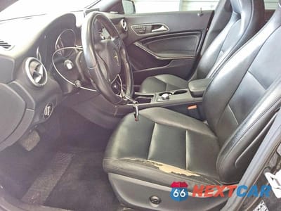 Zdjęcie 7 z 12 samochodu: 2015 MERCEDES-BENZ CLA 250 VIN:WDDSJ4EBXFN179124 - miniatura