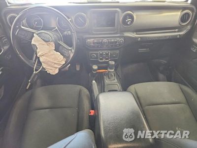 Zdjęcie 8 z 12 samochodu: 2020 JEEP WRANGLER UNLIMITED SPORT VIN:1C4HJXDNXLW122929 - miniatura