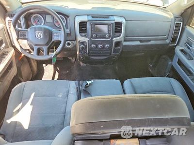 Zdjęcie 8 z 13 samochodu: 2019 RAM 1500 CLASSIC SLT VIN:1C6RR7TT1KS614517 - miniatura