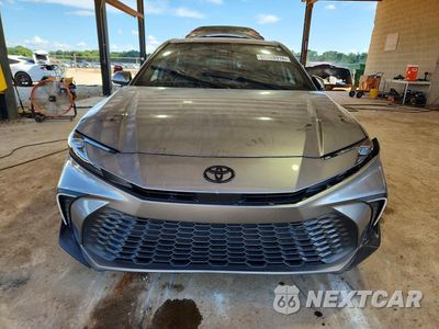 Piąte zdjęcie samochodu w środku: 2025 TOYOTA CAMRY SE VIN:4T1DAACKXSU544577 - miniatura