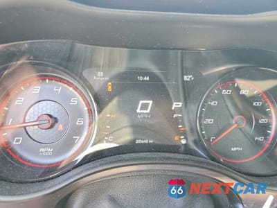 Zdjęcie 9 z 12 samochodu: 2018 DODGE CHARGER SXT VIN:2C3CDXBG2JH336710 - miniatura