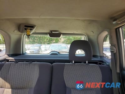 Zdjęcie 10 z 13 samochodu: 2005 TOYOTA RAV4 BASE VIN:JTEGD20V650049068 - miniatura
