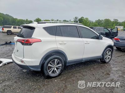 Trzecie zdjęcie samochodu z tyłu: 2018 TOYOTA RAV4 XLE VIN:2T3RFREV8JW803277 - miniatura