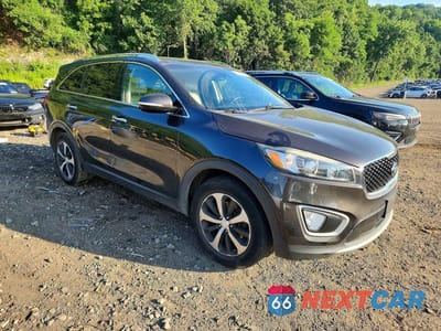 Czwarte zdjęcie samochodu z boku: 2017 KIA SORENTO EX VIN:5XYPHDA11HG253646 - miniatura