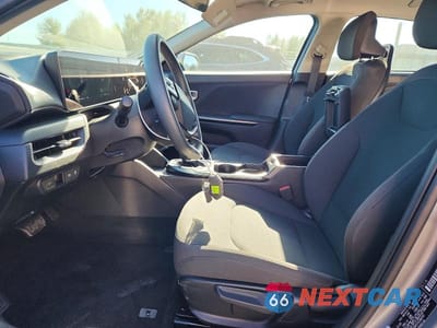 Zdjęcie 7 z 12 samochodu: 2026 KIA K4 LXS VIN:3KPFT4DE5TE280797 - miniatura