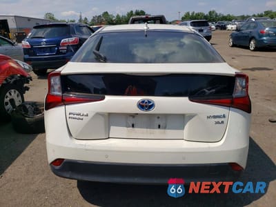 Zdjęcie 6 z 12 samochodu: 2019 TOYOTA PRIUS XLE AWD-E VIN:JTDL9RFU7K3009829 - miniatura