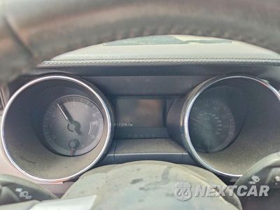 Zdjęcie 9 z 13 samochodu: 2015 FORD MUSTANG VIN:1FATP8UH8F5392895 - miniatura