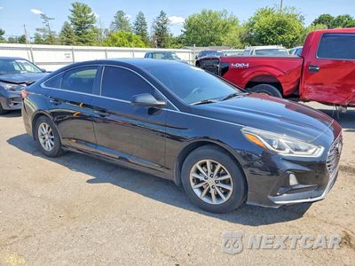 Czwarte zdjęcie samochodu z boku: 2019 HYUNDAI SONATA SE VIN:5NPE24AF3KH801604 - miniatura