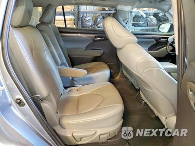 Zdjęcie 11 z 13 samochodu: 2023 TOYOTA HIGHLANDER HYBRID LIMITED VIN:5TDYARAH7PS518607 - miniatura