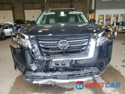 Piąte zdjęcie samochodu w środku: 2022 NISSAN PATHFINDER SL VIN:5N1DR3CD7NC218963 - miniatura