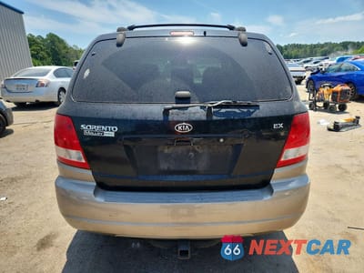 Zdjęcie 6 z 13 samochodu: 2004 KIA SORENTO LX VIN:KNDJC733645182161 - miniatura