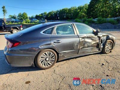 Trzecie zdjęcie samochodu z tyłu: 2022 HYUNDAI SONATA HYBRID LIMITED VIN:KMHL54JJ2NA040431 - miniatura