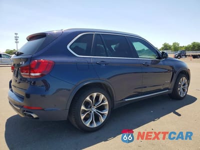 Trzecie zdjęcie samochodu z tyłu: 2018 BMW X5 SDRIVE35I VIN:5UXKR2C54J0X09340 - miniatura