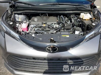 Zdjęcie 12 z 13 samochodu: 2026 TOYOTA SIENNA XLE 8-PASSENGER VIN:5TDYRKEC4TS307907 - miniatura