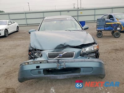 Piąte zdjęcie samochodu w środku: 2002 VOLVO V70 VIN:YV1SW61R921261464 - miniatura