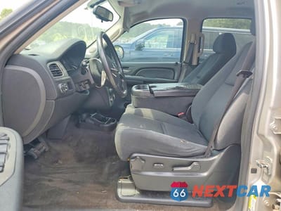 Zdjęcie 7 z 13 samochodu: 2009 CHEVROLET TAHOE C1500 LS VIN:1GNFC13C19R156173 - miniatura