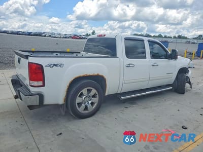 Trzecie zdjęcie samochodu z tyłu: 2010 GMC SIERRA K1500 SLT VIN:3GTRKWE20AG269319 - miniatura