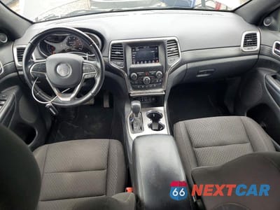 Zdjęcie 8 z 13 samochodu: 2019 JEEP GRAND CHEROKEE LAREDO VIN:1C4RJFAG5KC853823 - miniatura