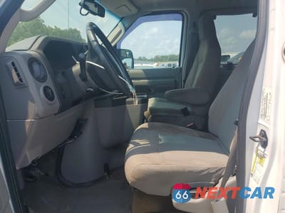 Zdjęcie 7 z 13 samochodu: 2014 FORD ECONOLINE E350 SUPER DUTY WAGON VIN:1FBNE3BL9EDA15536 - miniatura