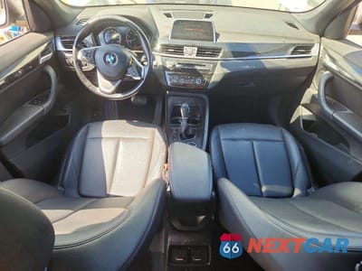 Zdjęcie 8 z 14 samochodu: 2018 BMW X1 SDRIVE28I VIN:WBXHU7C35J5L08889 - miniatura