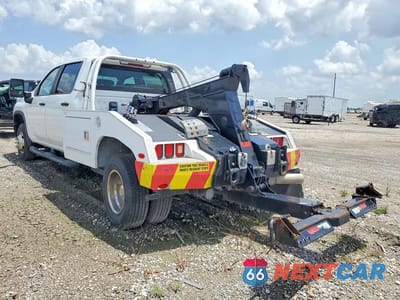 Drugie zdjęcie samochodu z przodu: 2021 CHEVROLET SILVERADO C3500 VIN:1GB4WREY3MF285352 - miniatura
