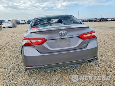 Zdjęcie 6 z 12 samochodu: 2018 TOYOTA CAMRY SE VIN:4T1B11HK8JU522110 - miniatura