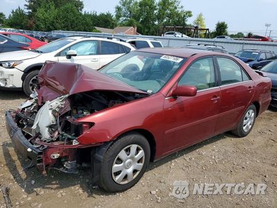 2002 TOYOTA CAMRY LE 4T1BE32KX2U032441 - główne zdjęcie licytacji z USA - miniatura