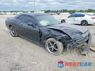 Czwarte zdjęcie samochodu z boku: 2010 DODGE CHALLENGER SE VIN:2B3CJ4DV0AH265376 - miniatura