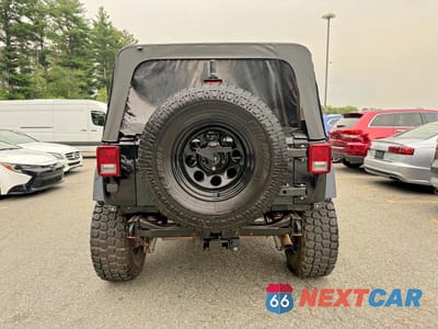 Zdjęcie 14 z 14 samochodu: 2016 JEEP WRANGLER UNLIMITED SPORT VIN:1C4BJWDG9GL106844 - miniatura