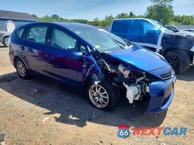 Czwarte zdjęcie samochodu z boku: 2012 TOYOTA PRIUS V THREE VIN:JTDZN3EU1C3139045 - miniatura