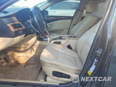 Zdjęcie 7 z 12 samochodu: 2010 BMW 528 I VIN:WBANU5C58AC366185 - miniatura