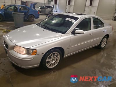 2006 VOLVO S60 2.5T YV1RH592062536827 - główne zdjęcie licytacji z USA - miniatura