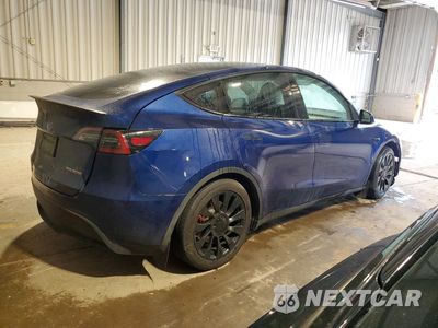 Trzecie zdjęcie samochodu z tyłu: 2024 TESLA MODEL Y VIN:7SAYGDEFXRA311470 - miniatura