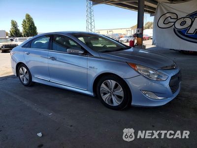 Czwarte zdjęcie samochodu z boku: 2013 HYUNDAI SONATA HYBRID VIN:KMHEC4A43DA071467 - miniatura