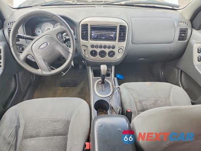 Zdjęcie 8 z 13 samochodu: 2007 FORD ESCAPE HEV VIN:1FMYU59H57KA49654 - miniatura