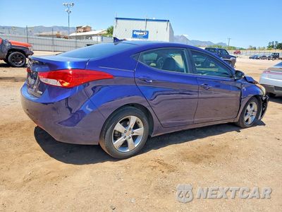 Trzecie zdjęcie samochodu z tyłu: 2012 HYUNDAI ELANTRA VIN:5NPDH4AE2CH112141 - miniatura