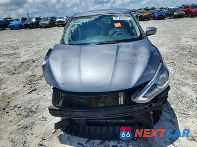 Piąte zdjęcie samochodu w środku: 2017 NISSAN SENTRA SV VIN:3N1AB7AP4HY298334 - miniatura