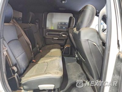 Zdjęcie 10 z 12 samochodu: 2019 RAM 2500 LARAMIE VIN:3C6UR5NL1KG664224 - miniatura