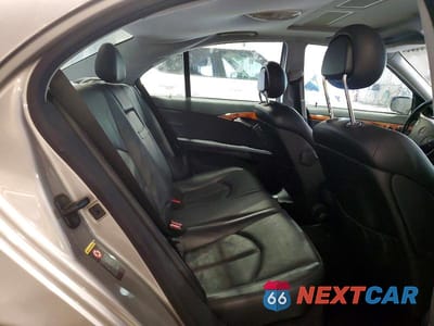 Zdjęcie 10 z 12 samochodu: 2003 MERCEDES-BENZ E 320 VIN:WDBUF65J03A239081 - miniatura